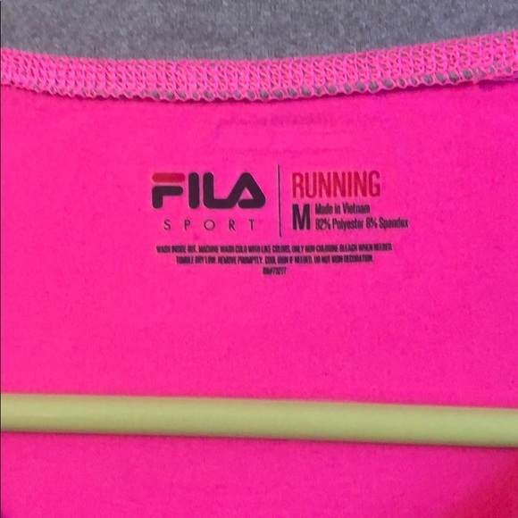 FILA BUNDLE ALERT 🚨 - Picture 3 of 8